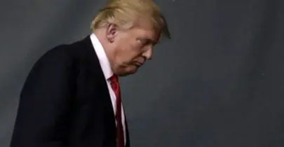 &#8220;ترامپ کاخ سفید را کارخانه رشوه خواری کرده است&#8221;