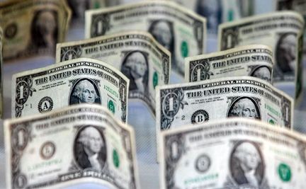 قیمت دلار و قیمت یورو در صرافی‌ها امروز ۹۹/۰۷/۲۷|دلار صرافی در مرز ۳۲ هزار تومان