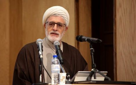 داوود فیرحی به علت کرونا درگذشت