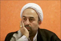 انتقاد زائری به آیت الله یزدی: شما که می گویید در این در این ۴۰ سال به اندازه ۴۰۰ سال پیشرفت کردیم خبر دارید در جامعه چه می‌گذرد؟