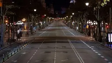 رفت و آمد عابرین پیاده هم از ساعت ۹ شب منع شده است؟