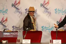 کامبوزیا پرتوی درگذشت