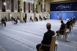 روایتی از جلسه شورای‌عالی هماهنگی اقتصادی در حضور رهبر معظّم انقلاب؛ خدای آن‌سوی اروند، همان خدای این سوی اروند است