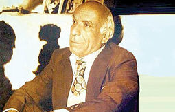 صدای خروس بی‌محل وسط آواز استاد