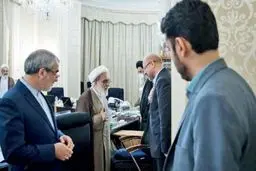 راز یک جلسه پیامکی با دستور قالیباف قبل از تصویب مصوبه جنجالی /پل ارتباطی زوج جنتی و قالیباف کیست؟