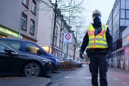 بمب ۵۰۰ کیلویی مردم فرانکفورت را مجبور به تخلیه خانه‌ها کرد