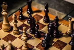پای مجلس چطور به جنجال شطرنج باز شد؟
