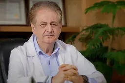 روند کاهش مرگ‌های کرونا تا کی ادامه دارد؟/ تاثیر واکسن آنفلوآنزا بر کاهش عوارض بیماری کرونا