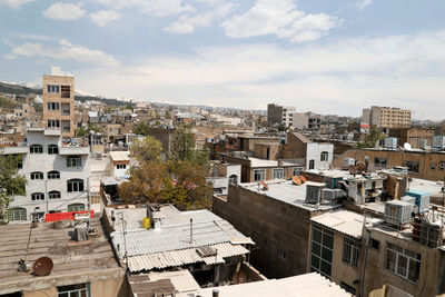 &#8220;بام فروشی&#8221; به مشهد رسید