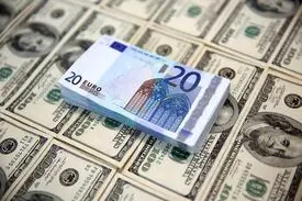 قیمت خرید دلار در بانک‌ها امروز ۹۷/۱۰/۲۰| دلار ثابت ماند، یورو گران شد