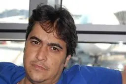 «روح الله زم» به دار مجازات آویخته شد