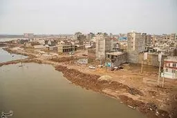 بارش ۵۰ میلی متری در ۴۵ دقیقه/بندر امام خمینی دوباره زیر آب رفت