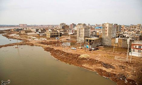 بارش ۵۰ میلی متری در ۴۵ دقیقه/بندر امام خمینی دوباره زیر آب رفت