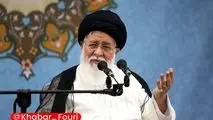 علم‌الهدی: دشمن بدبخت شده و در حال سقوط قرار گرفته است، پس در جلسات دیپلماسی نگویید ما می‌خواهیم جنگ را تمام کنیم