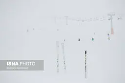 گرفتار شدن حدود ١٠٠ نفر در ایستگاه شماره هفت توچال