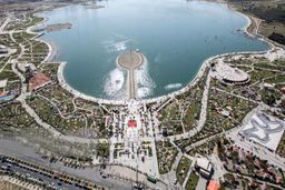 در دریاچه چیتگر تمساح نبود؛ یک‌اردک ماهی بود