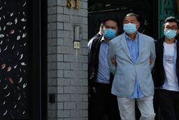 غول رسانه‌ای هنگ کنگ به زندان برمی‌گردد