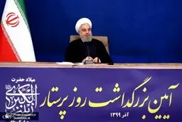روحانی: از آزمایش کرونا سربلند بیرون آمدیم/ کادر پزشکی ما نشان داد در مواقع بحرانی فرار نمی کند
