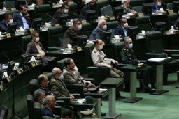 افزایش ۹۰ درصدی تذکرات و ۱۲۷ درصدی سوالات نمایندگان مجلس یازدهم از مسئولان اجرایی