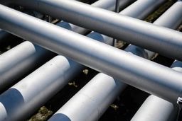 حریق در پالایشگاه نفت روسیه