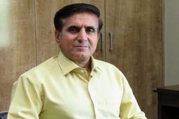 اماکن آبی پس از بازگشایی، باید ناجیان غریق را بیمه کنند