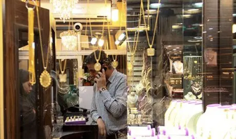 نقره‎ فروشان بازار طلا را به دست گرفتند