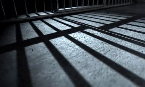 ۴۵ سال حبس بابت هیچ!