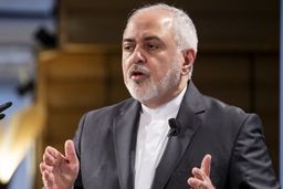 ظریف: کسانی که ۴ سال در مقابل زورگویی ترامپ سر فرود آوردند، حالا حمله او به حاکمیت قانون را محکوم می‌کنند