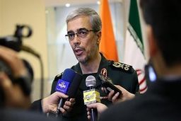 سرلشکر باقری‌: پرواز بی ۵۲ های آمریکایی در منطقه ارزش عملیاتی ندارد/ برای پاسخ به هر تهدیدی آماده هستیم