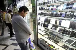 قیمت موبایل ١٠ تا ١٢ درصد کاهش یافت