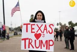 ترامپ در مقابل دیوار مرزی آمریکا با مکزیک حضور یافت