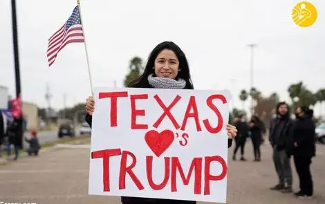 ترامپ در مقابل دیوار مرزی آمریکا با مکزیک حضور یافت