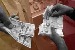 همه چیز زیر سر قیمت دلار است!