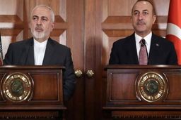 چاووش اوغلو: نشست سه جانبه ایران، جمهوری آذربایجان و ترکیه به زودی برگزار می شود/ ظریف: منتظر حضور اردوغان در تهران هستیم