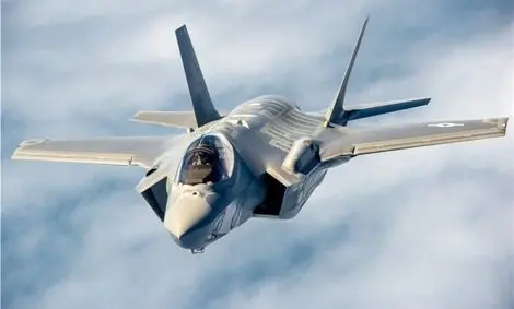 پرواز جنگنده F-۳۵ در آسمان ایران کذب است