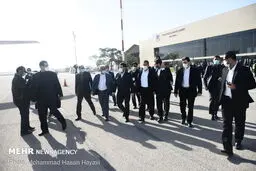 اعتراض مردم در جریان سفر جهانگیری/ بندر امام را شهرستان کنید