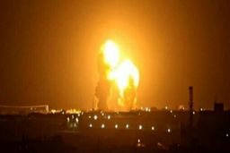 اصابت موشک به پایگاهی در یمن؛ چهار سعودی کشته شدند