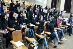 کلاس‌های عملی دانشگاه‌ها در شهر‌های آبی و زرد حضوری می‌شود