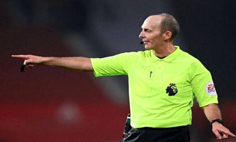 کارت قرمز اشتباه دردسرساز شد/ تهدید داور مشهور انگلیسی به مرگ