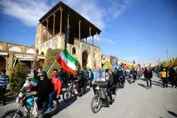 با هتاکان به رئیس‌جمهور برخورد می‌شود