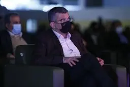 آمار شهدای کرونا سه رقمی است/ بیمارستان‌های شبیه پلاسکو کم نداریم