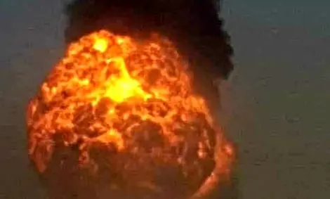 انفجار ۳۰۰ خودرو در آتش سوزی گمرک اسلام قلعه افغانستان