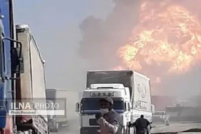 ۱۰۰۰ دستگاه کامیون در انفجار گمرک اسلام‌قلعه دچار حریق شدند/ مرز دوغارون حداقل ۲ هفته تعطیل است