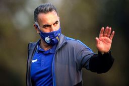 محمود فکری اخراج شد، وزارت ورزش مخالفت کرد!