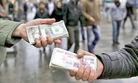 معیشت مردم به دلار گره خورده است