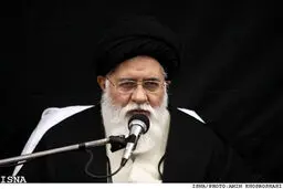 وابستگی‌مان به نفت کم شود، دشمن هم بیچاره‌تر می‌شود