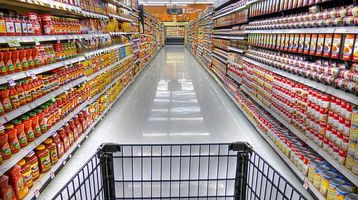 تحمیل میلیاردها تومان &#8220;تن‌ماهی&#8221; و &#8220;رب‌گوجه&#8221; به مردم در ازای خرید روغن