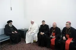 بیانیه واتیکان پس از دیدار پاپ با آیت الله سیستانی