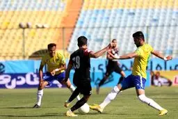 توقف پرسپولیس برابر صنعت نفت آبادان/ نوار پیروزی‌های سرخ‌پوشان پاره شد
