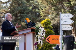 ظریف: تروریسم اقتصادی نیز همچون سایر تروریسم‌های محکوم به شکست است